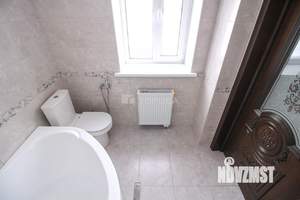 Дом 130м², 2-этажный, участок 5 сот.  