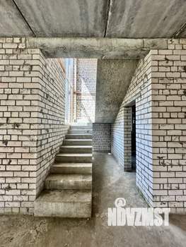 Коттедж 140м², 2-этажный, участок 9 сот.  