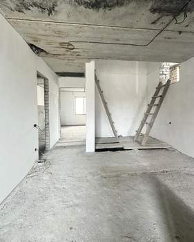 Дом 220м², 3-этажный, участок 6 сот.  