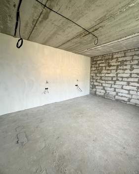 Дом 220м², 3-этажный, участок 6 сот.  