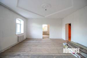 Дом 250м², 2-этажный, участок 6 сот.  