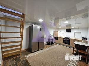 Дом 80м&sup2;, 2-этажный, участок 10 сот.  