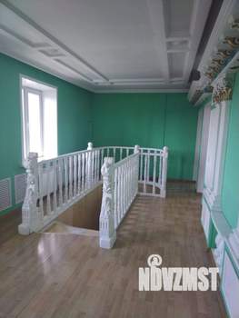 Коттедж 208м², 2-этажный, участок 4 сот.  
