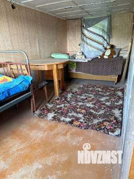 Дом 40м², 2-этажный, участок 10 сот.  
