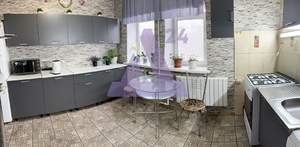 Дом 215м², 2-этажный, участок 10 сот.  