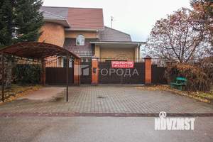 Дом 331м&sup2;, 2-этажный, участок 11 сот.  