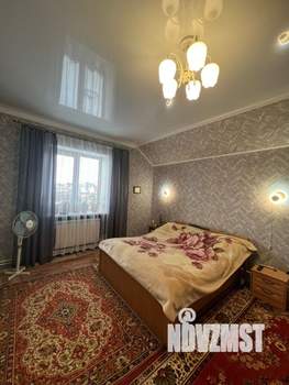 Коттедж 300м², 3-этажный, участок 11 сот.  