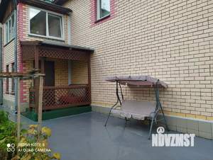 Коттедж 280м², 2-этажный, участок 6 сот.  