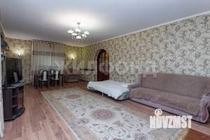 Дом 257м², 3-этажный, участок 5 сот.  