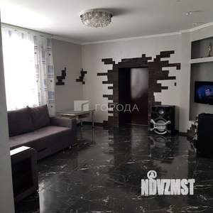 Дом 350м², 2-этажный, участок 25 сот.  