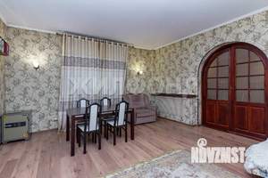 Дом 257м², 3-этажный, участок 5 сот.  