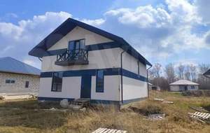 Дом 140м², 2-этажный, участок 8 сот.  