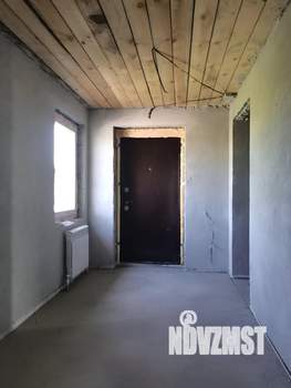 Коттедж 185м², 2-этажный, участок 5 сот.  