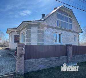 Дом 140м², 2-этажный, участок 11 сот.  