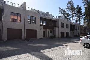 Таунхаус 242м², 3-этажный, участок 2 сот.  