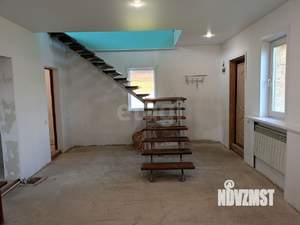 Дом 120м², 2-этажный, участок 5 сот.  