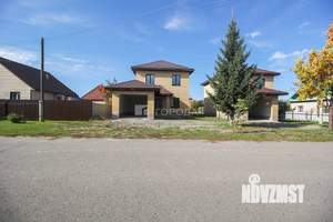 Дом 130м², 2-этажный, участок 6 сот.  