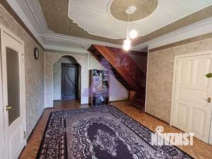 Коттедж 286м², 3-этажный, участок 10 сот.  