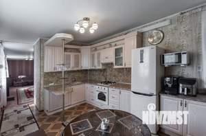 Дом 265м², 2-этажный, участок 8 сот.  