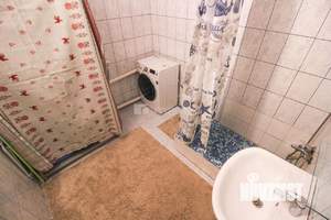 Дом 180м², 2-этажный, участок 9 сот.  