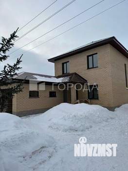 Дом 130м², 2-этажный, участок 6 сот.  