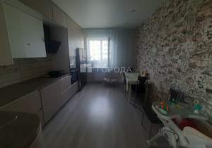 Дом 220м², 2-этажный, участок 6 сот.  