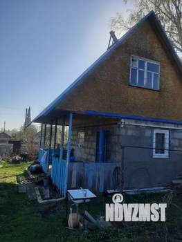 Дом 30м², 2-этажный, участок 6 сот.  