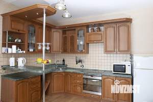 Коттедж 219м², 2-этажный, участок 20 сот.  