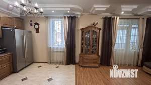 Коттедж 275м², 2-этажный, участок 8 сот.  