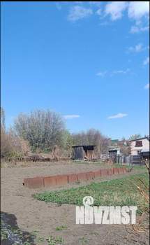 Дом 9м², 2-этажный, участок 6 сот.  