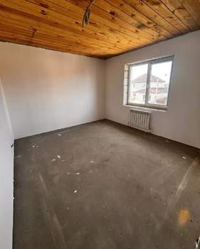 Дом 180м², 2-этажный, участок 10 сот.  