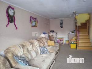 Дом 98м², 2-этажный, участок 6 сот.  