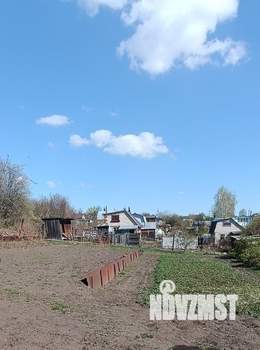 Дом 10м², 2-этажный, участок 6 сот.  