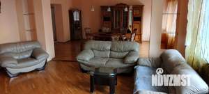 Коттедж 344м², 2-этажный, участок 6 сот.  