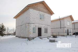 Дом 100м&sup2;, 2-этажный, участок 7 сот.  