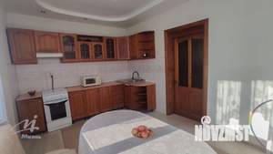 Дом 120м², 2-этажный, участок 10 сот.  