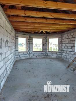 Коттедж 180м², 2-этажный, участок 12 сот.  