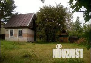 Дом 20м², 2-этажный, участок 813 сот.  