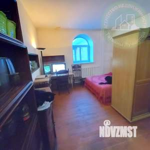 Дом 184м², 3-этажный, участок 6 сот.  
