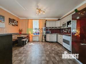 Коттедж 155м², 2-этажный, участок 11 сот.  