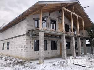 Коттедж 328м², 2-этажный, участок 10 сот.  