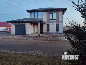 Коттедж 165м², 2-этажный, участок 4 сот.  