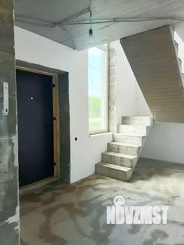 Коттедж 130м², 2-этажный, участок 5 сот.  