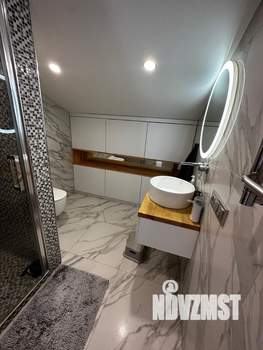 Дом 250м², 2-этажный, участок 9 сот.  