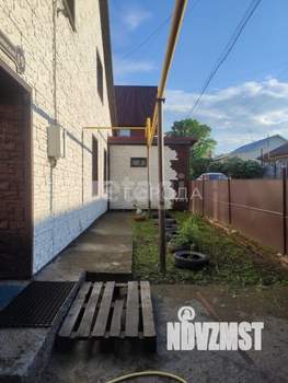 Дом 190м², 3-этажный, участок 6 сот.  