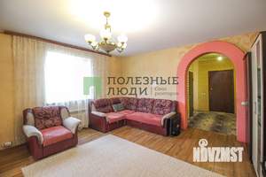 Коттедж 282м², 2-этажный, участок 10 сот.  