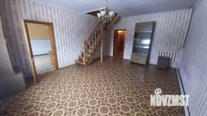 Дом 130м&sup2;, 2-этажный, участок 9 сот.  