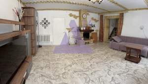 Дом 215м², 2-этажный, участок 10 сот.  