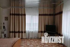 Дом 240м², 2-этажный, участок 12 сот.  
