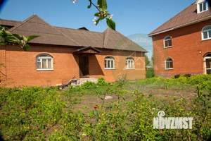 Дом 184м², 3-этажный, участок 6 сот.  
